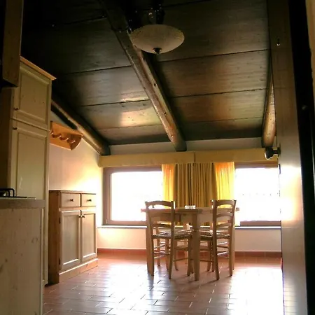 Apartman 41 Your Mountain Oasis Pool Access, Free Wi-fi & Parking *